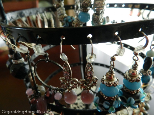 How to Easily Organize Earrings