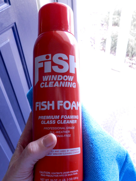 Fish-Foam-Window-Cleaner