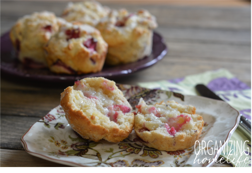 Homemade Strawberry Muffins