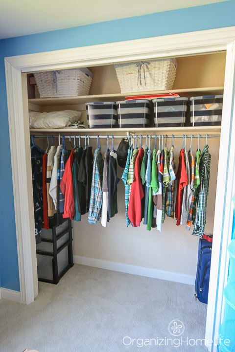 boy's room closet makeover before closet system