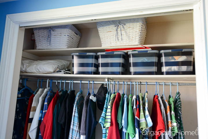 boys room closet before update