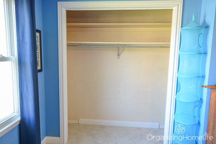 closet before renovation